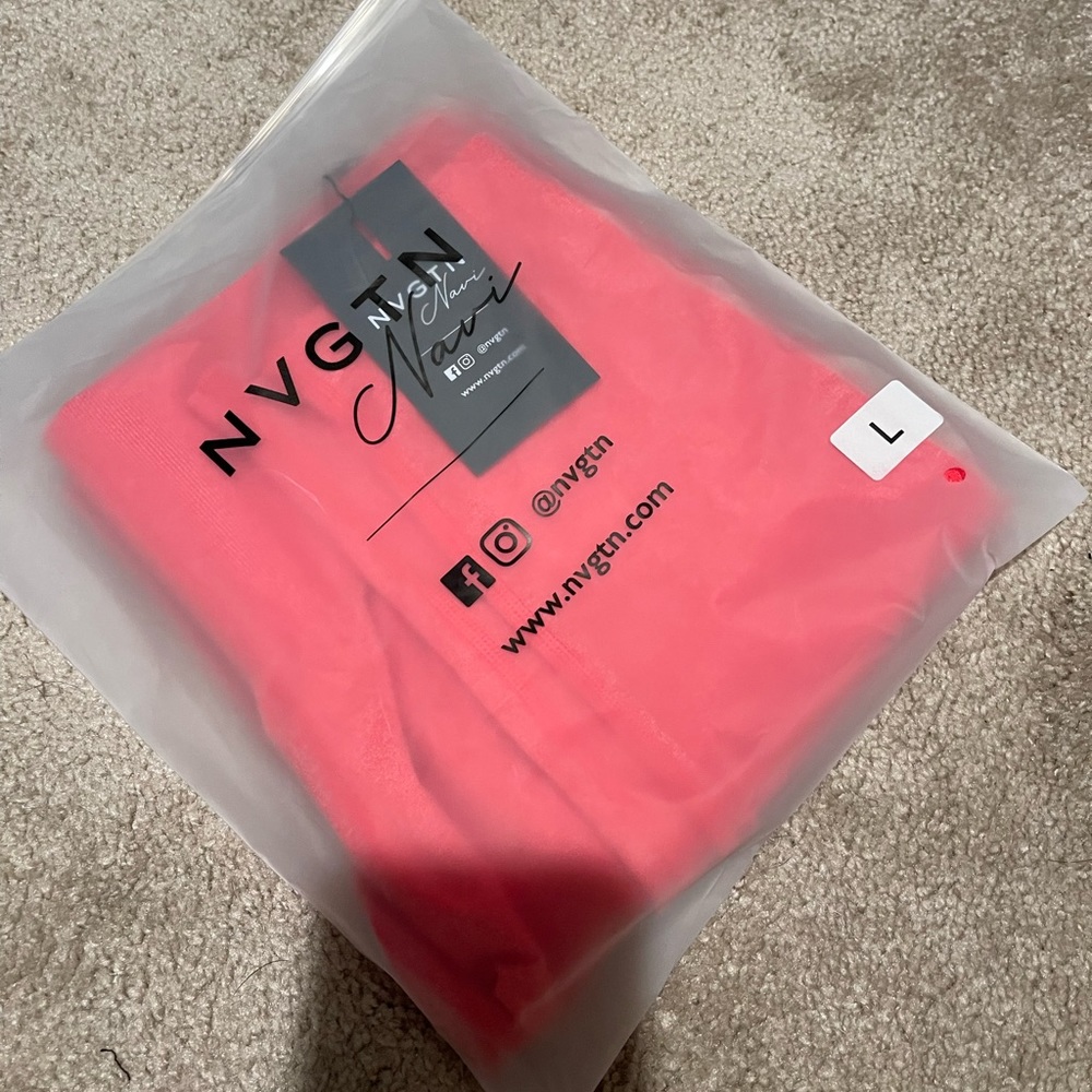 NVGTN candy apple seamless